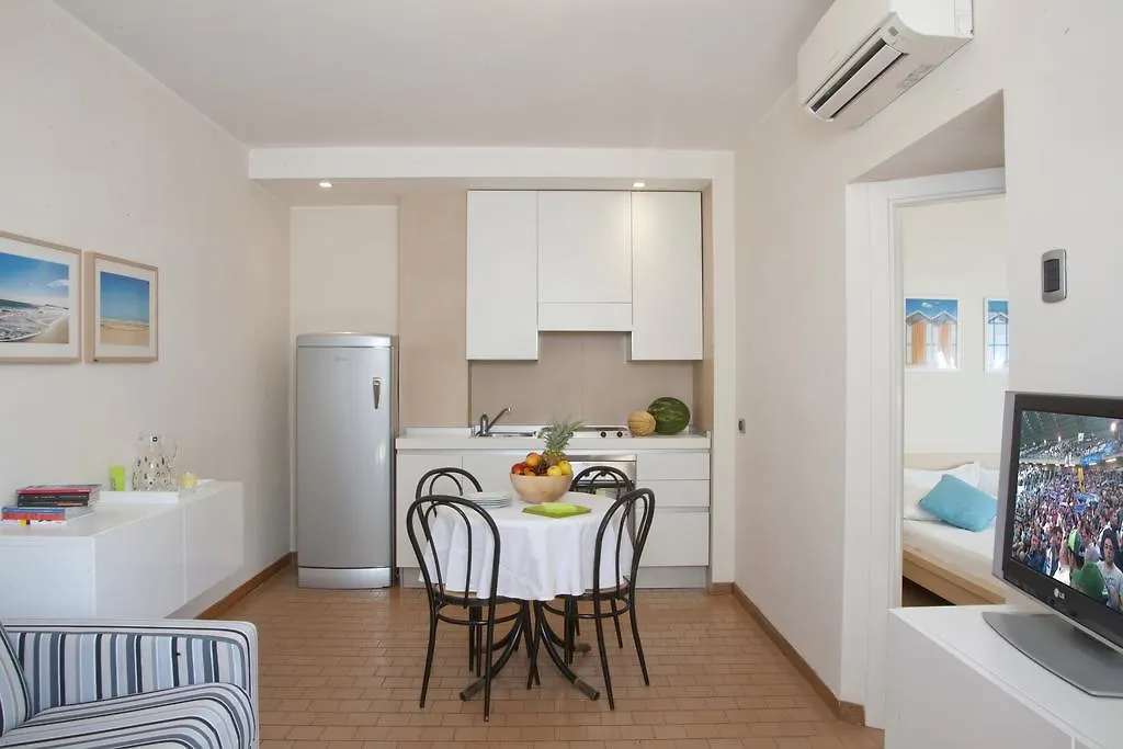 Aris Residence Riccione Italia